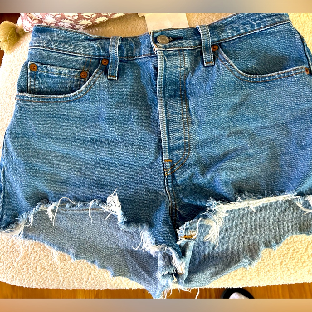 Shorts Levis 501 !!! Size 28 W!